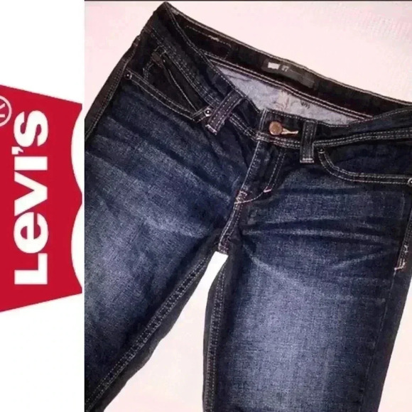 Levi's Denim - Levis Cropped Jeans 